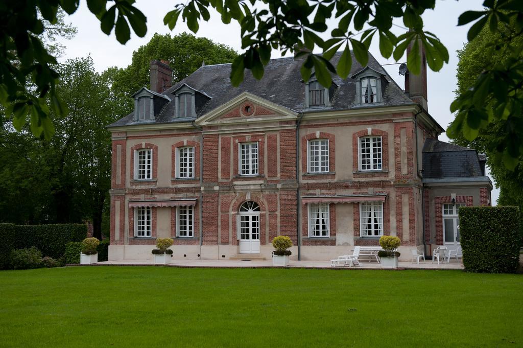 Hotel Chateau De Maillot Bonneville-la-Louvet Exterior foto